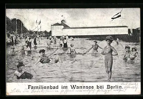 AK Wannsee bei Berlin, Familienbad mit Besuchern