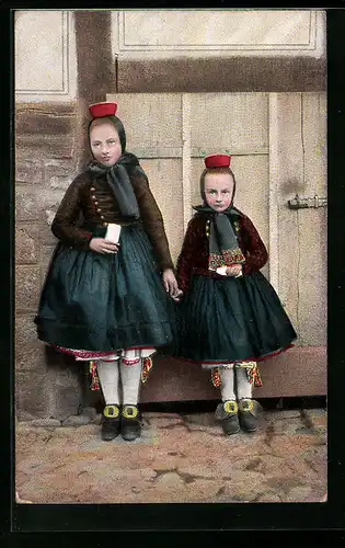 AK Gruss aus Hessen, Zwei Mädchen in Trachten