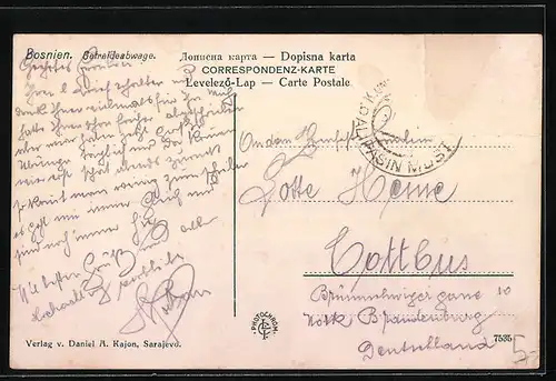 AK Bosnien, Getreideabwage, Herren in Tracht