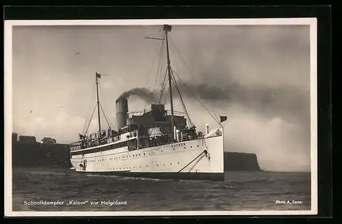 AK Schnelldampfer Kaiser vor Helgoland