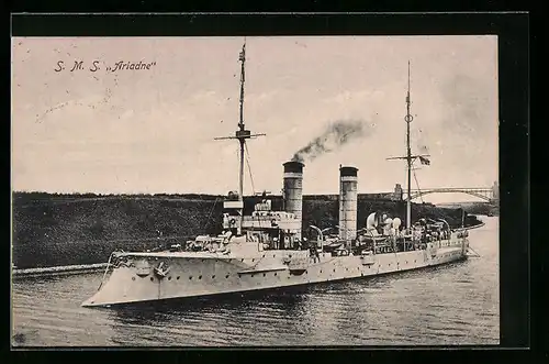 AK Kriegsschiff SMS Ariadne im Kanal