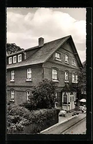 AK Usseln /Waldeck, Pension Ludwig Schulze, Ringstrasse 50