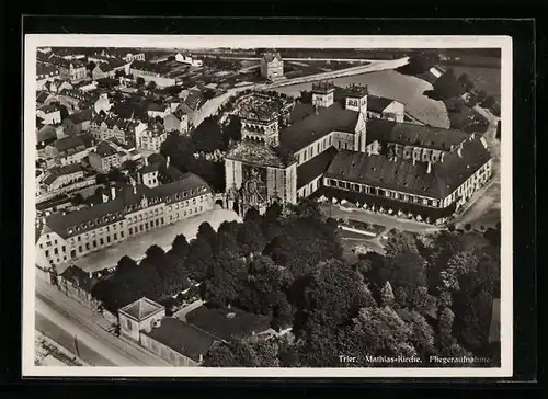 AK Trier, Mathias-Kirche, Fliegeraufnahme von Ortspartie