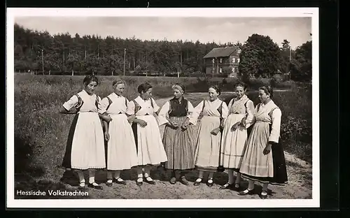 AK Junge Frauen in hessischer Tracht