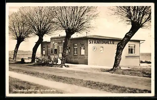 AK Haffkrug /Ostsee, Gasthaus Strandhalle, Gebäude mit Strasse und Umgebung