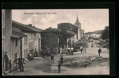 AK Monthofen, Strassenpartie aus der Ortschaft