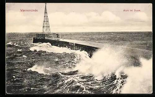 AK Warnemünde, Mole bei Sturm