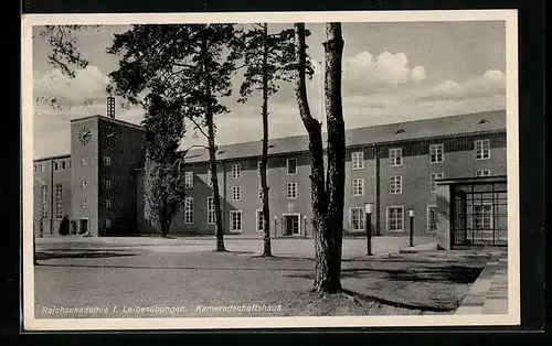 AK Berlin-Charlottenburg, Reichsakademie für Leibesübungen, Kameradschaftshaus