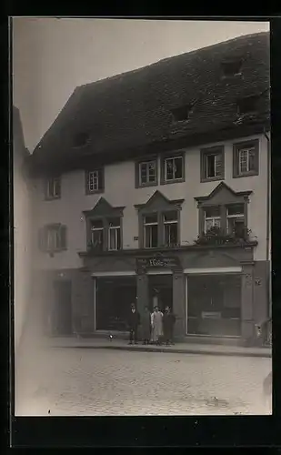 Foto-AK Landau /Pfalz, Möbellager F. Götz 1910