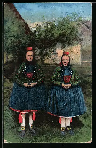 AK Zwei Frauen in hessischer Tracht