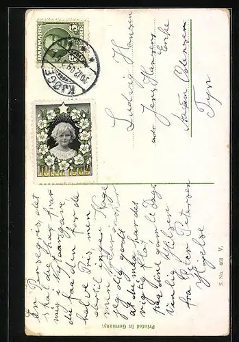 AK Schwein an einer Bank im Winterwald