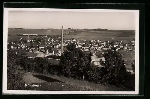 AK Münsingen, Teilansicht mit Fabrik