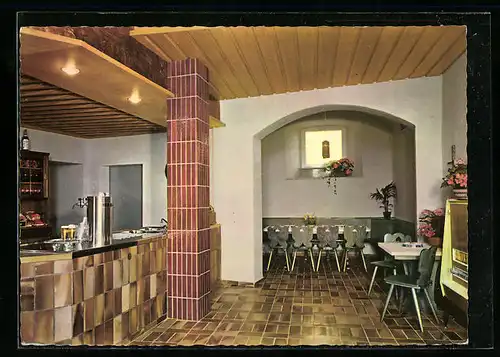 AK Volkers /Rhön, Gaststätte Volkersberg, Innenansicht
