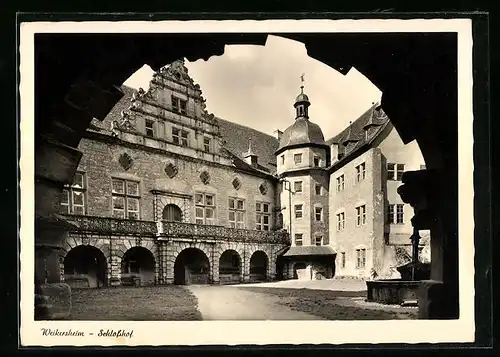 AK Weikersheim, Blick in den Schlosshof
