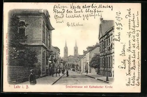 AK Lahr i. B., Schillerstrasse mit Katholischer Kirche