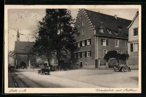 AK Lahr i. B., Urteilsplatz mit Rathaus
