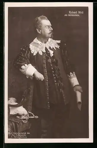 AK Schauspieler Robert Nhil als Wallenstein