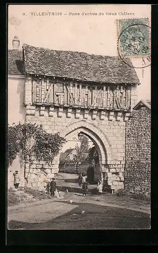 AK Villentrois, Porte d`entrée du vieux Chateau