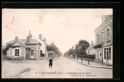 AK La Chatre, l`Avenue de la Gare