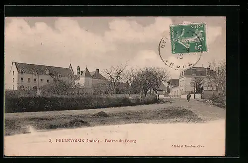 AK Pellevoisin, Entrée du Bourg