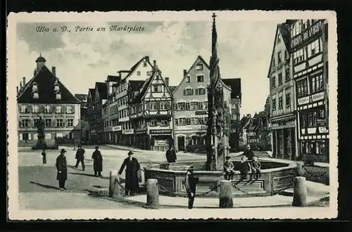 AK Ulm a. D., Partie am Marktplatz