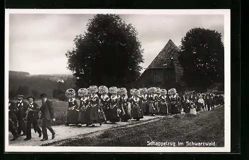 AK Schappelzug im Schwarzwald, Schwarzwälder Tracht