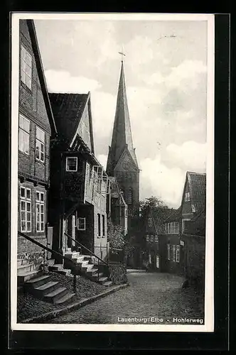 AK Lauenburg /Elbe, Hohlerweg mit Kirche