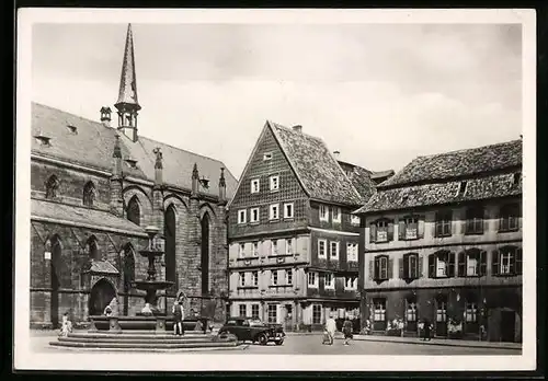 AK Neustadt /Weinstrasse,  Platz mit Brunnen