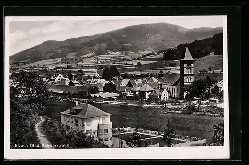 AK Elzach /Bad. Schwarzwald, Ortspartie mit Kirche