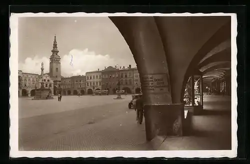 AK Neu Titschein, Masarykplatz mit Kirche