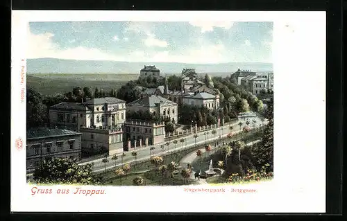 AK Troppau, Engelsbergpark mit Strasse Berggasse