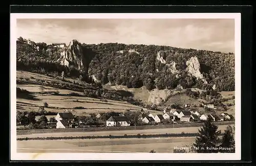 AK Hausen im Tal, Ortsansicht mit Ruine Hausen