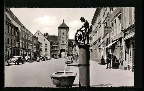 AK Villingen / Schwarzwald, Rietstrasse mit Radmacherbrunnen