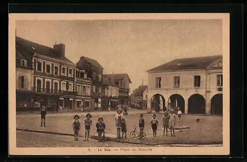 AK Le Sap, Place du Marché
