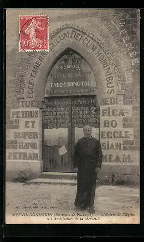 AK Ménil-Gondouin, L`Entrée de l`Eglise et l`Architecture de la Merveille