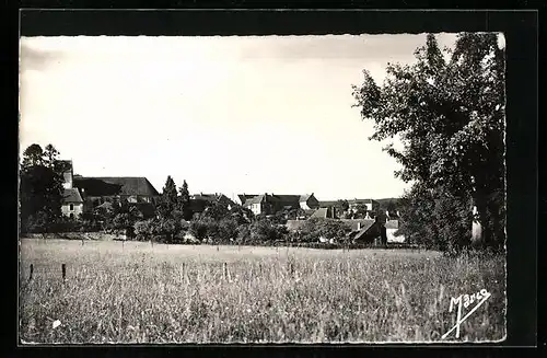 AK Saint-Mard-de-Réno, Vue sur Village