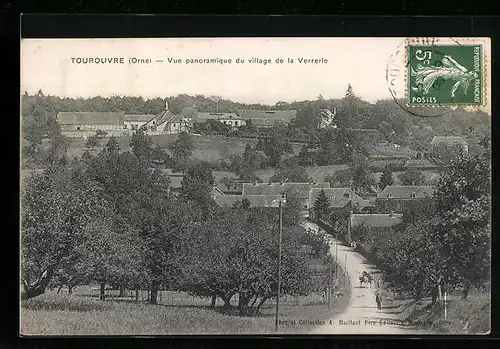 AK Tourouvre, Vue panoramique du village de la Verrerie