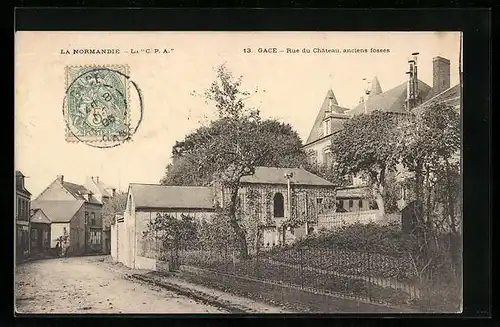 AK Gacé, Rue du Chateau, anciens fossés