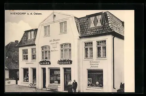 AK Niendorf /Ostsee, Colonial und Materialwaren, Johs. Drevsen