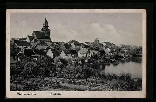 AK Waren /Müritz, Stadtbild mit Kirche