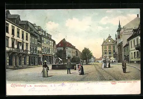 AK Offenburg i. B., Martkplatz mit Brunnen