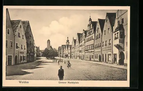 AK Weiden, Strassenblick Unterer Marktplatz