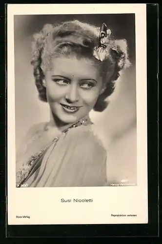 AK Schauspielerin Susi Nicoletti, portraitiert mit Schleife im Haar