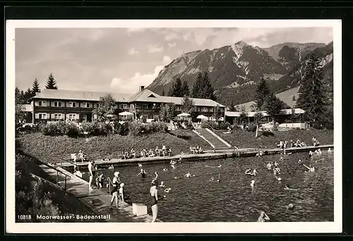 AK Oberstdorf im bayr. Allgäu, Badegäste in der Moorwasser Badeanstalt