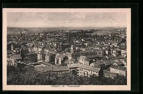 AK Hagen i. W., Totale der Stadt, Blick zur Kirche