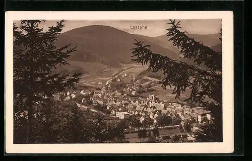 AK Laasphe, Blick vom Wald auf den Ort im Tal