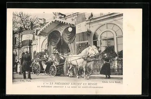 AK Saint-Pétersbourg, le président loubet en russie