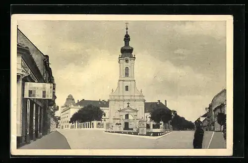 AK Srem Mitrovica, Pravosl. crkva, Strassenpartie mit Blick zur Kirche