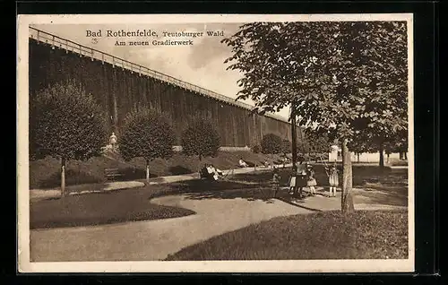 AK Bad Rothenfelde, Teutoburger Wald, am neuen Gradierwerk