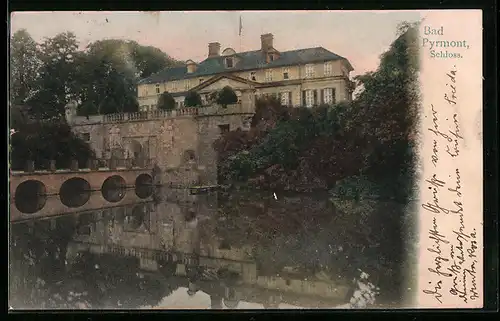 AK Bad Pyrmont, Flusspartie mit Schloss